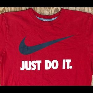 Men’s Nike Classic Logo Shirt